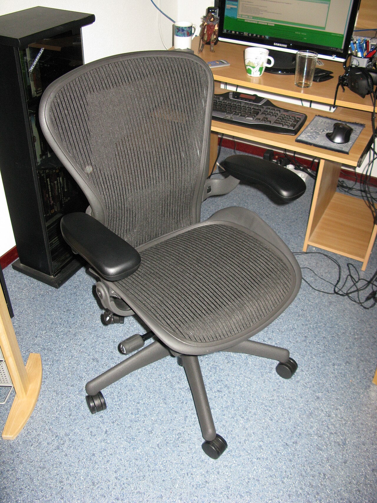 Felújított vs új Herman Miller