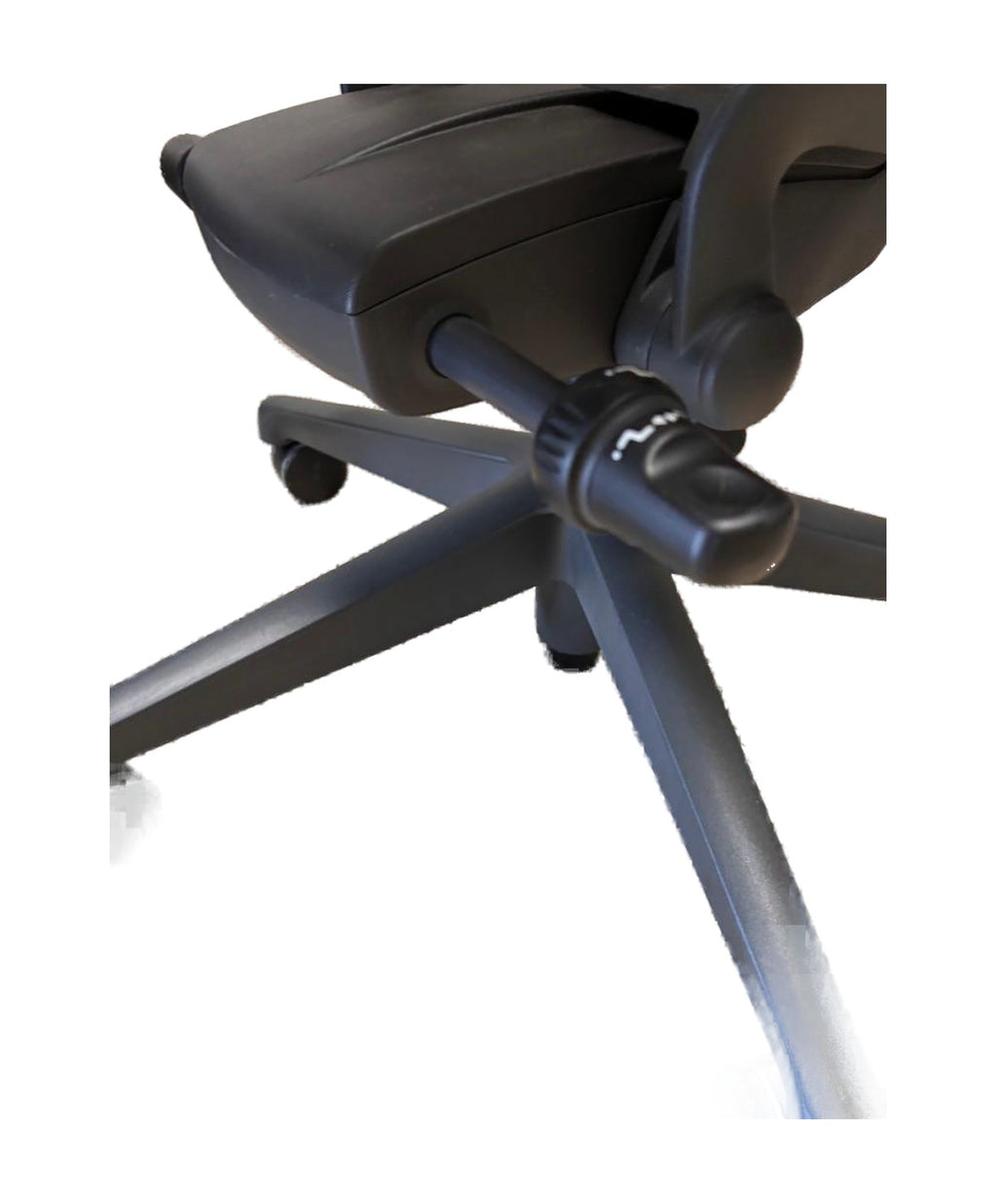 Herman Miller Aeron Remastered